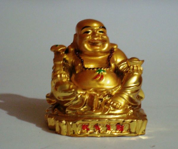 Buda da Fortuna dourado